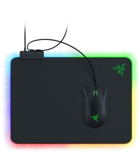 Razer mousepad Firefly V2 Hard Chroma image 2