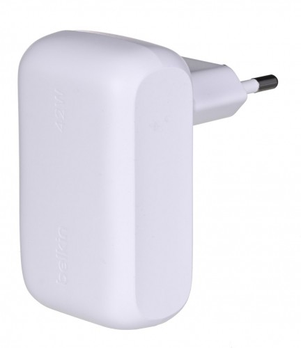 BELKIN DOUBLE WALL CHARGER USB-C USB-A 42W image 2