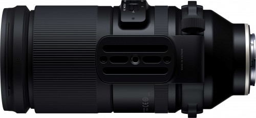 Tamron 150-500mm f/5-6.7 Di III VC VXD lens for Sony image 3