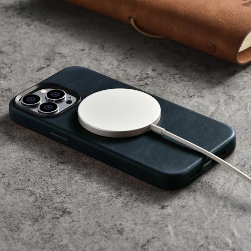 iCarer Oil Wax Premium Leather Case iPhone 14 Pro Magnetic Leather Case with MagSafe Dark Blue (WMI14220702-BU) image 4