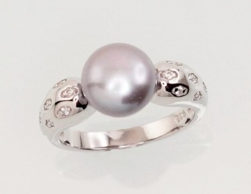 Серебряное кольцо #2101465(PRh-Gr)_CZ+PE-GR, Серебро	925°, родий (покрытие), Цирконы , Жемчуг , Размер: 17, 3.5 гр.
